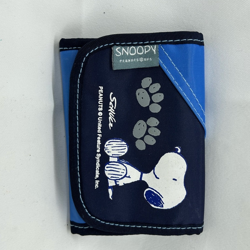 Snoopy Blue Wallet World Famous Beagle of Charlie Brown